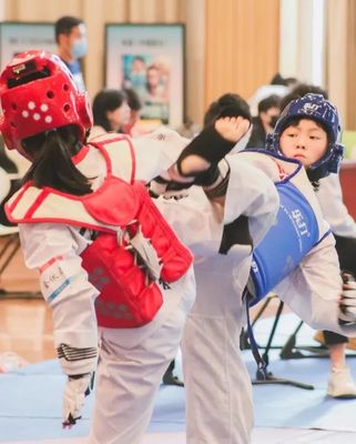 温州300余跆拳道小将角逐市锦标赛