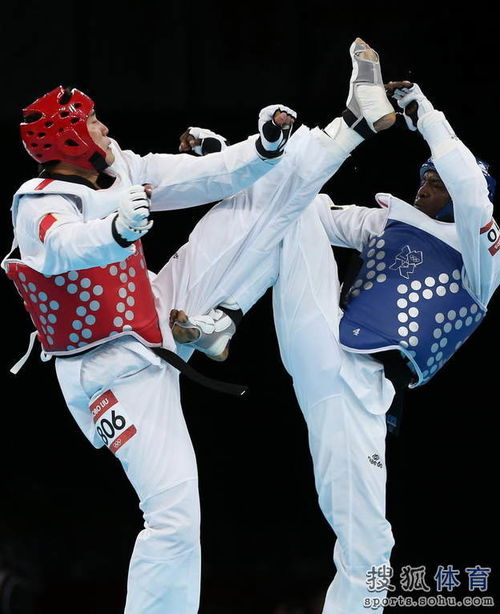 高清图 跆拳道男80 公斤级 刘哮波晋级1 4决赛